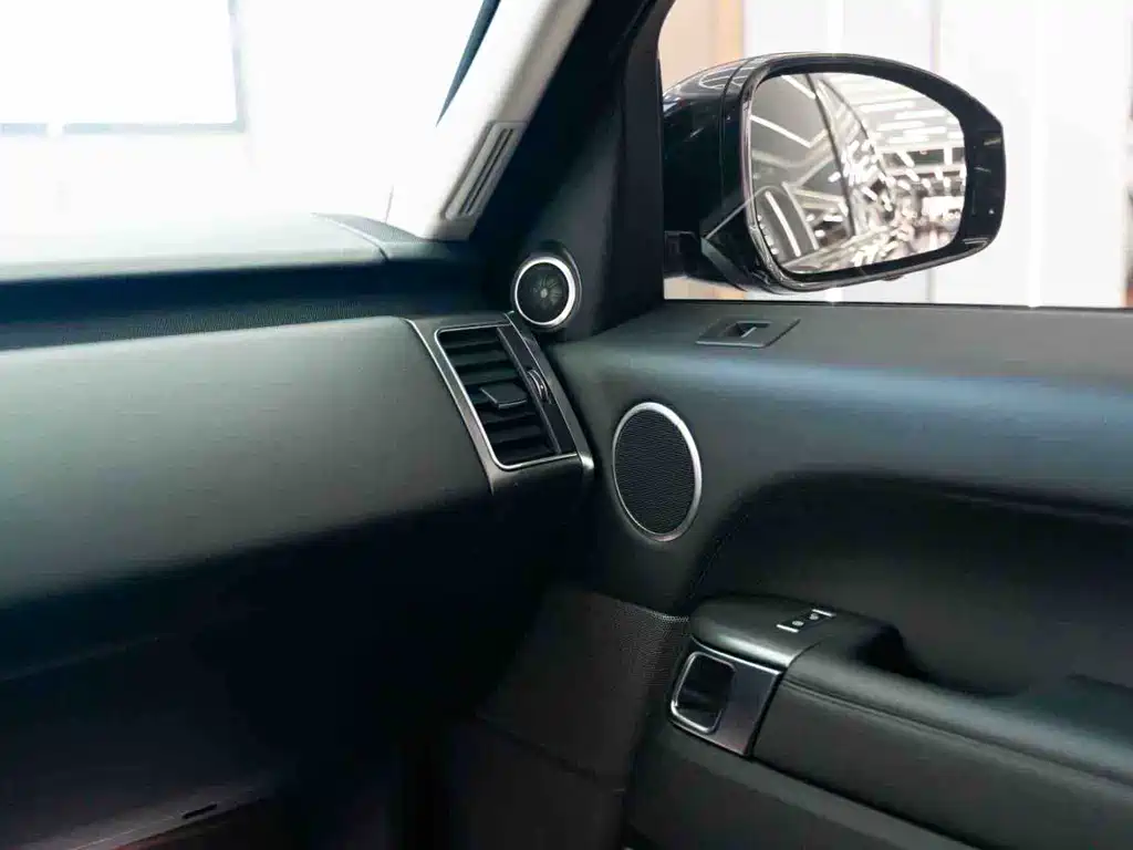 Land Rover Sport — миниатюра 16