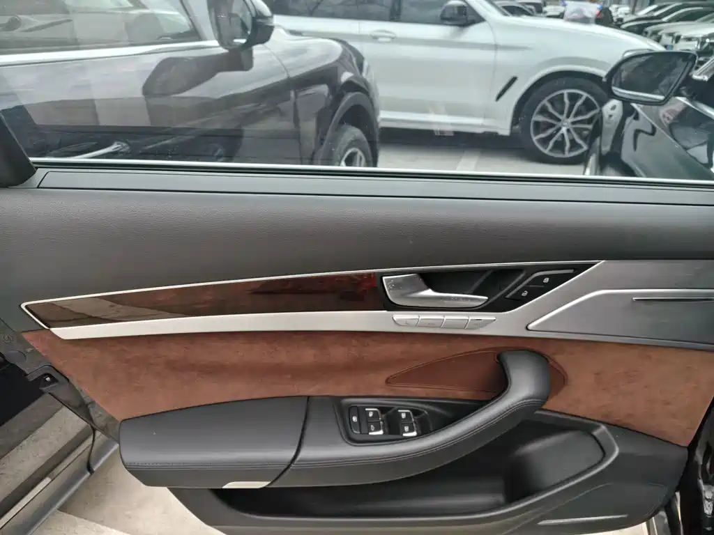Audi A8 2013 A8L 50 TFSI quattro Luxury