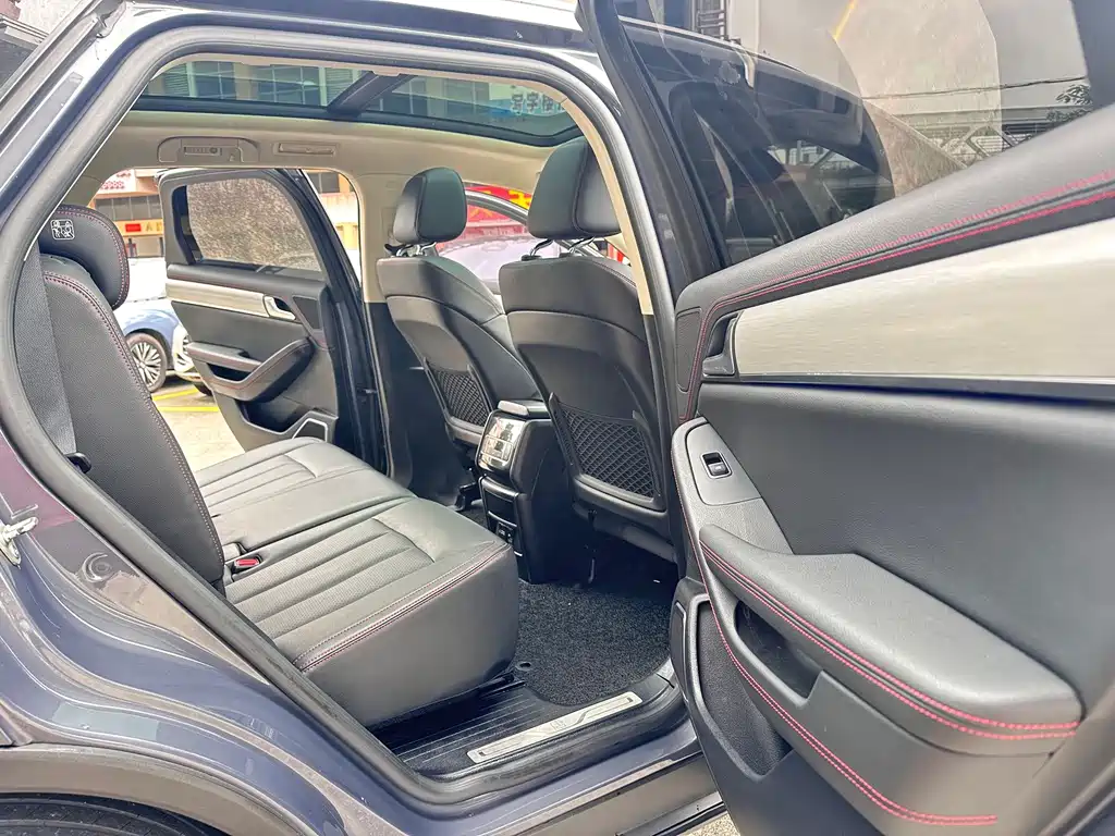 BYD Tang New Energy — миниатюра 9