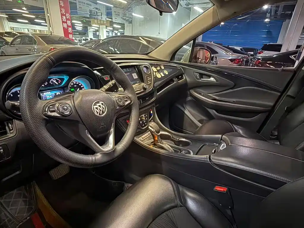 Buick Envision Plus — миниатюра 5