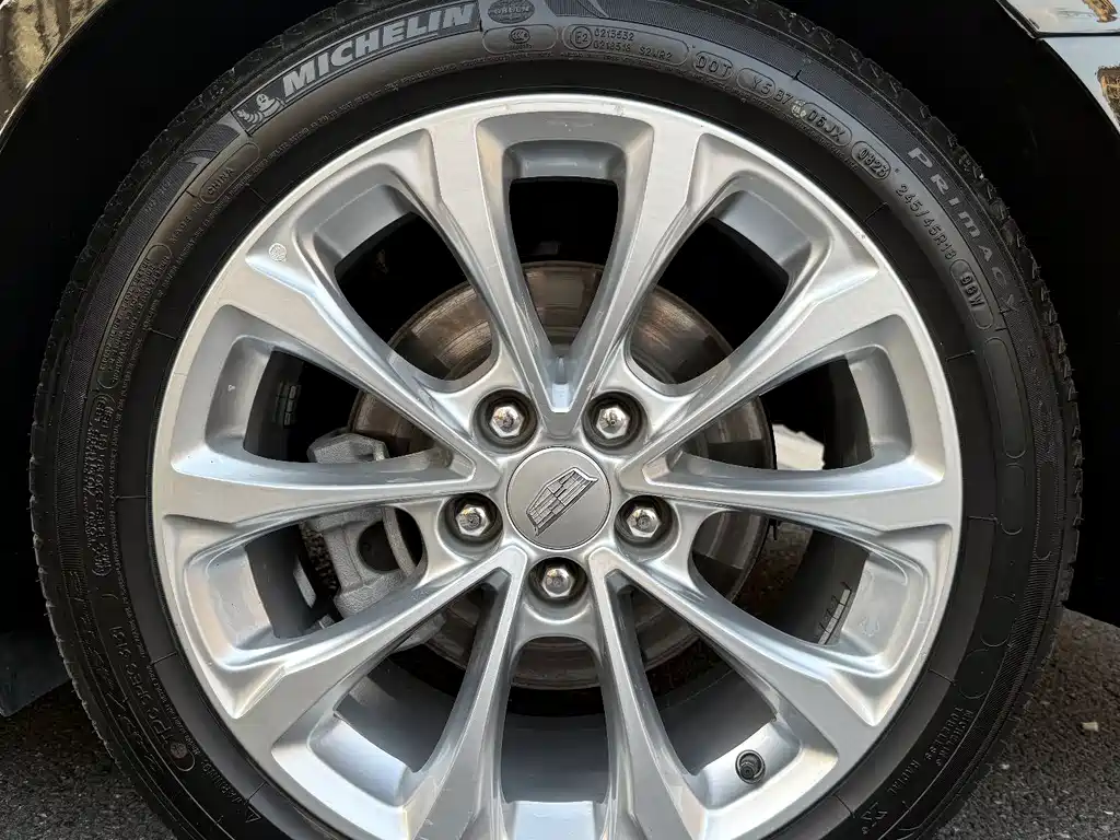 Cadillac CT5 — миниатюра 12