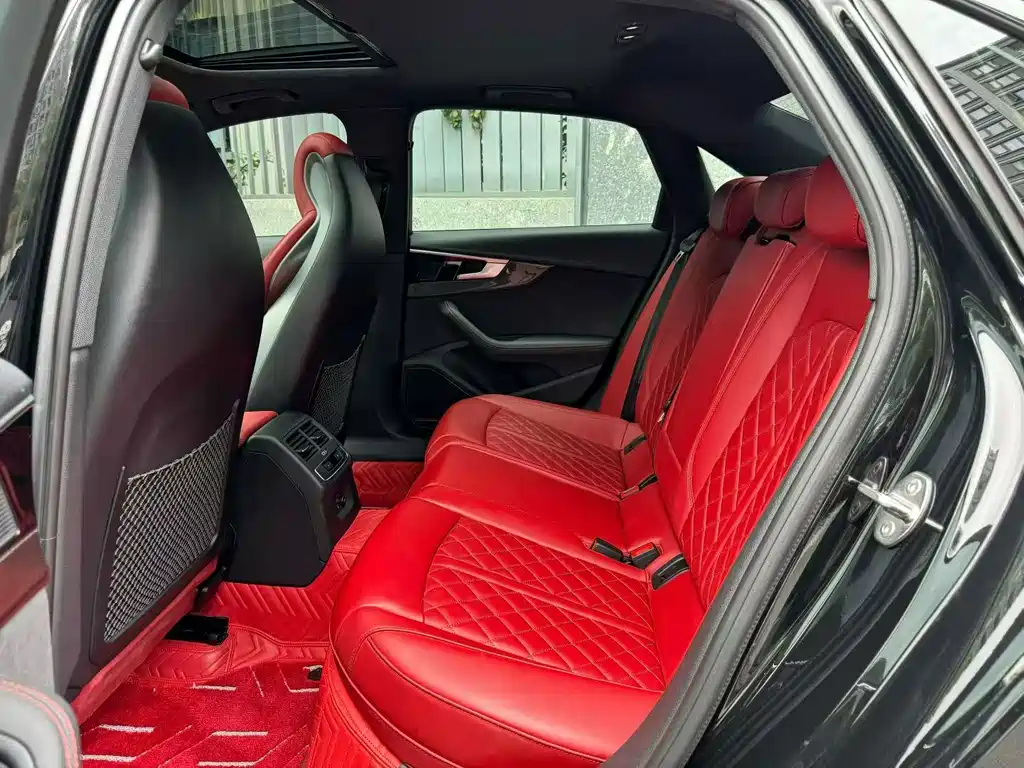 Audi S4 — миниатюра 5