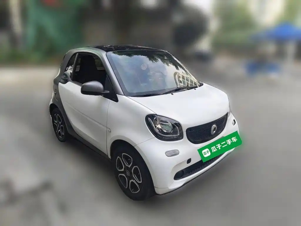 smart Smart Fortwo — миниатюра 3