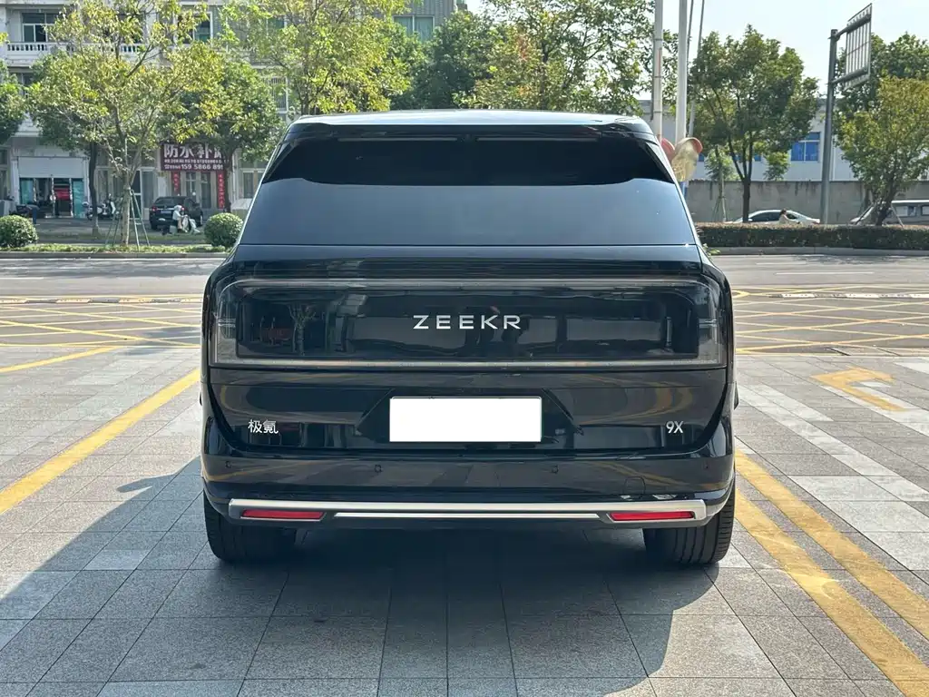 Zeekr 9X — миниатюра 5