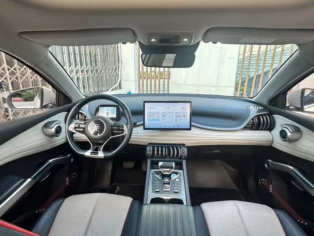 BYD Yuan Plus — миниатюра 9