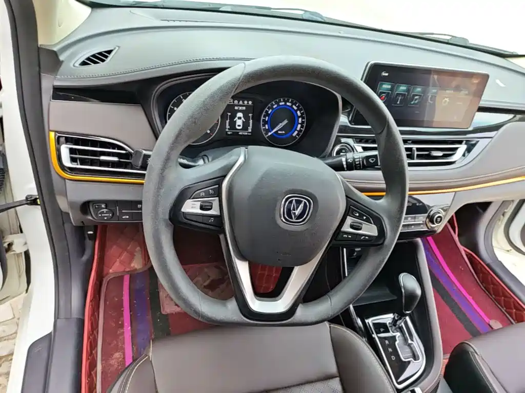 Changan Eado DT — миниатюра 11
