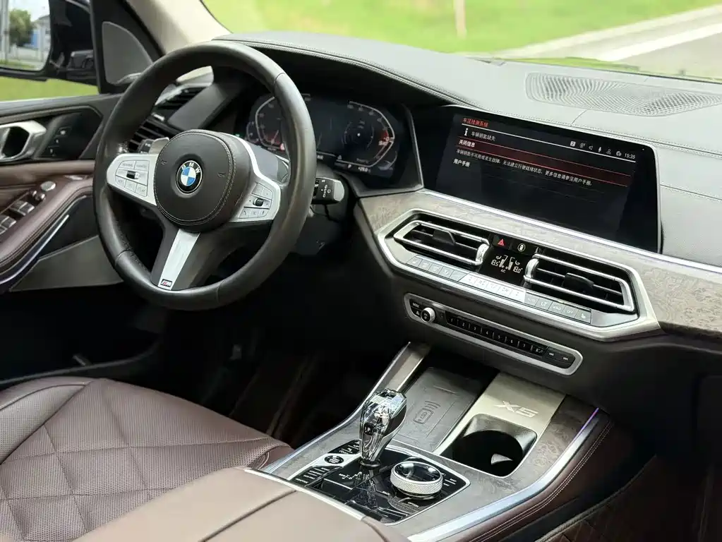 BMW X5 — миниатюра 14