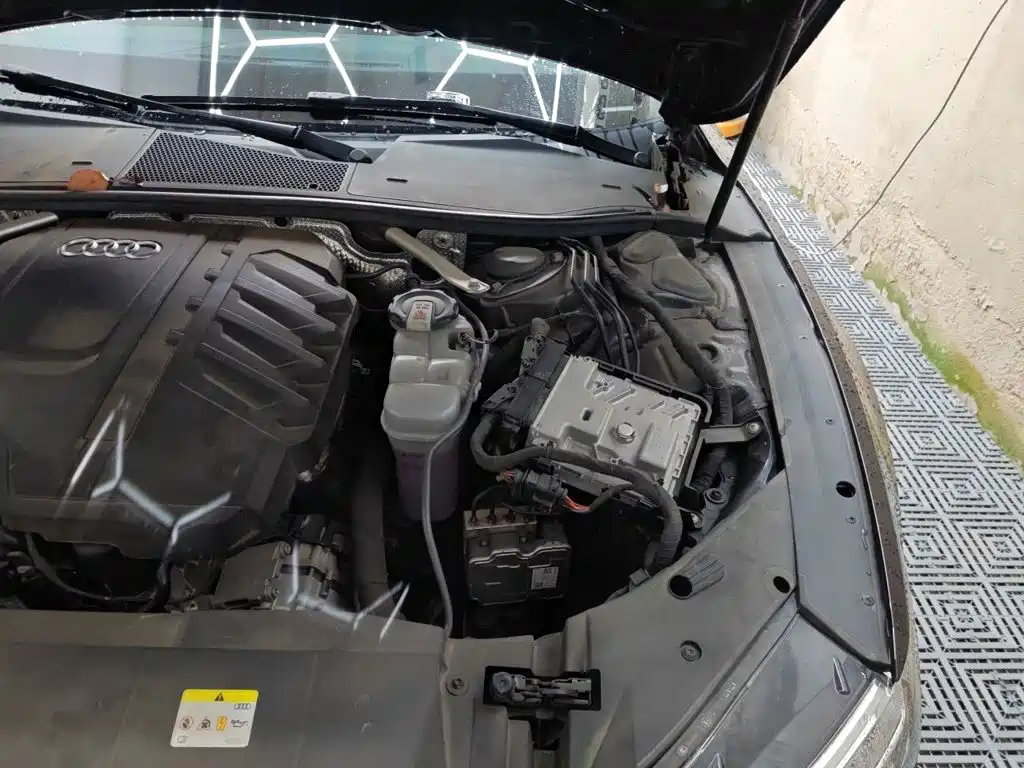 Audi A7L — миниатюра 22
