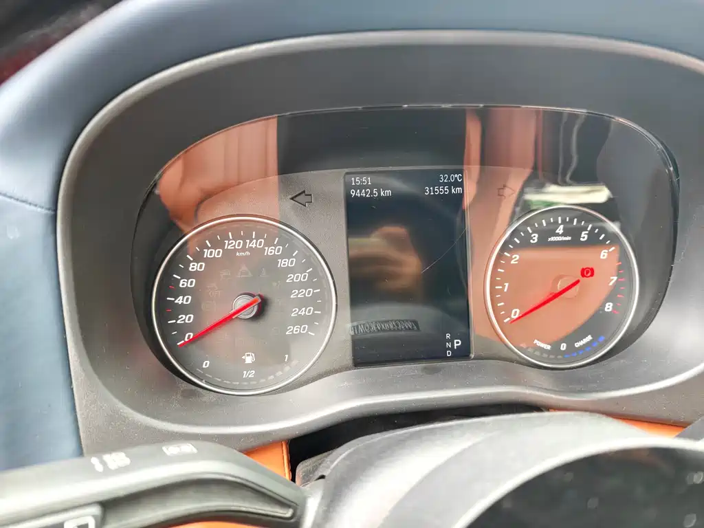Mercedes-Benz Vito 2024 2.0T Elite 7 мест