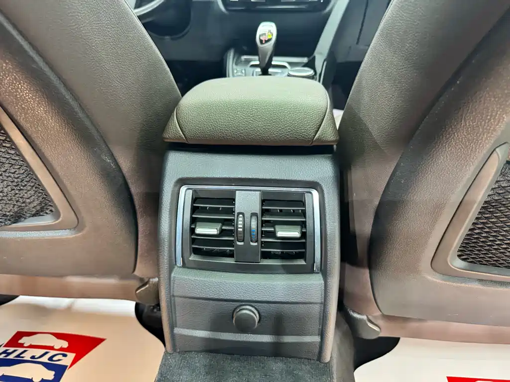 BMW 3 Series — миниатюра 19