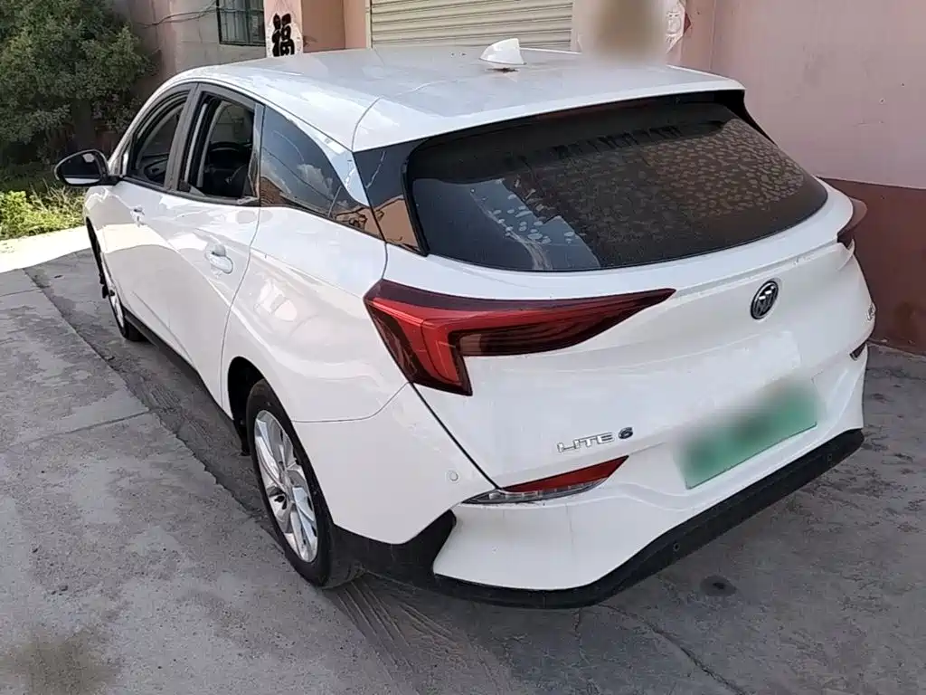 Buick Velite 6 — миниатюра 5