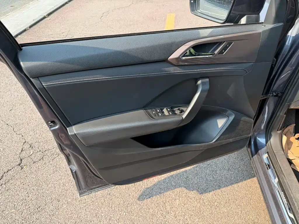 Volkswagen Tharu — миниатюра 6