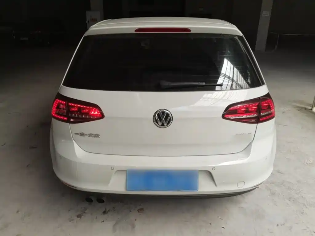 Volkswagen Golf — миниатюра 6