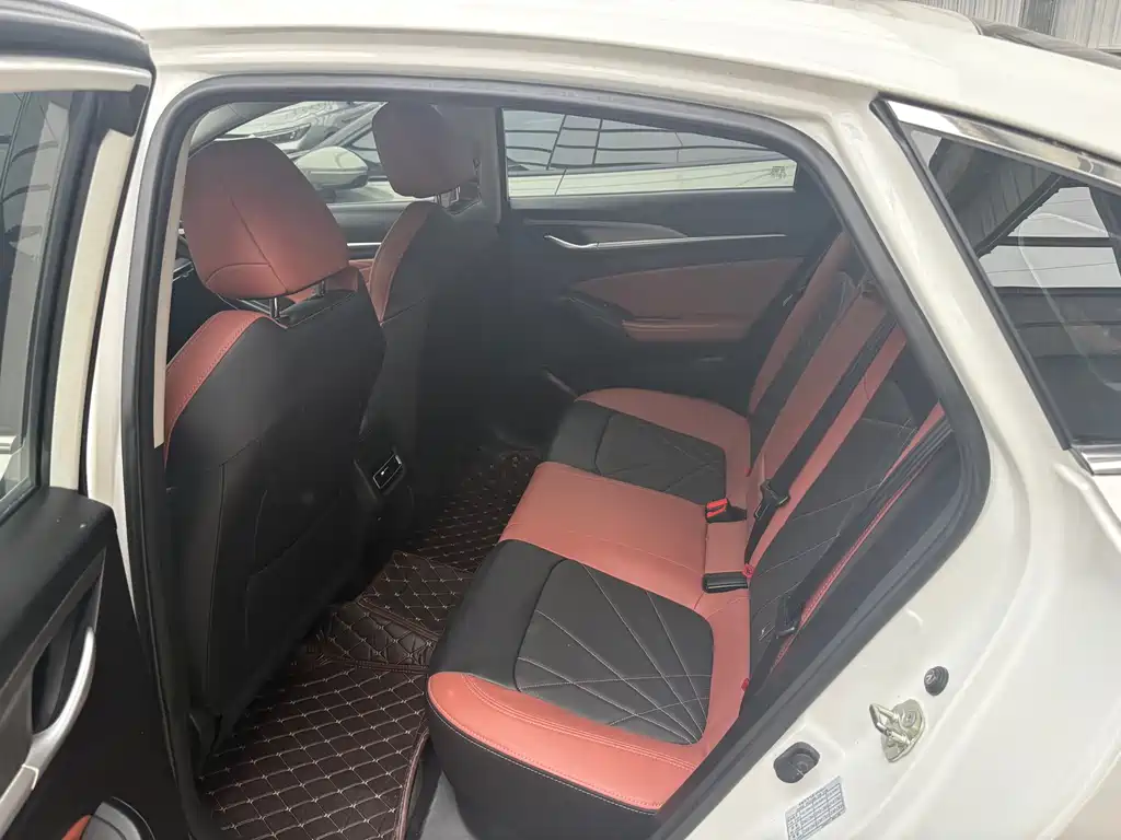 Changan Eado 2023 Enjoy PLUS NE 1.4T GDI DCT Luxury