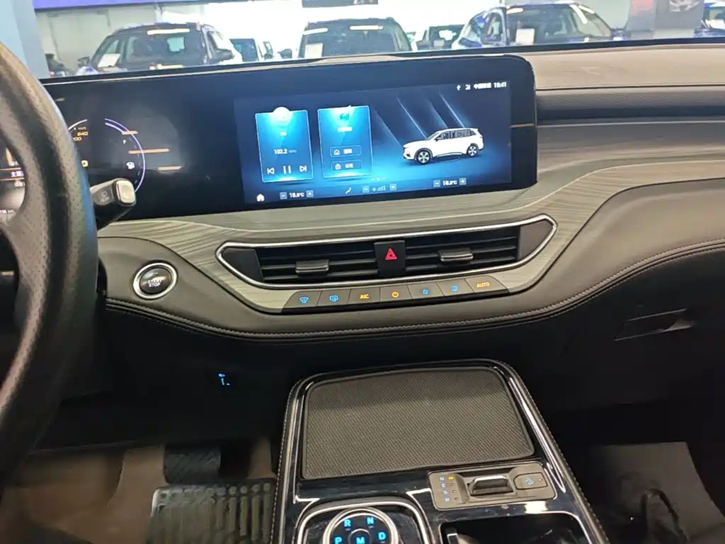 Ford Equator — миниатюра 13