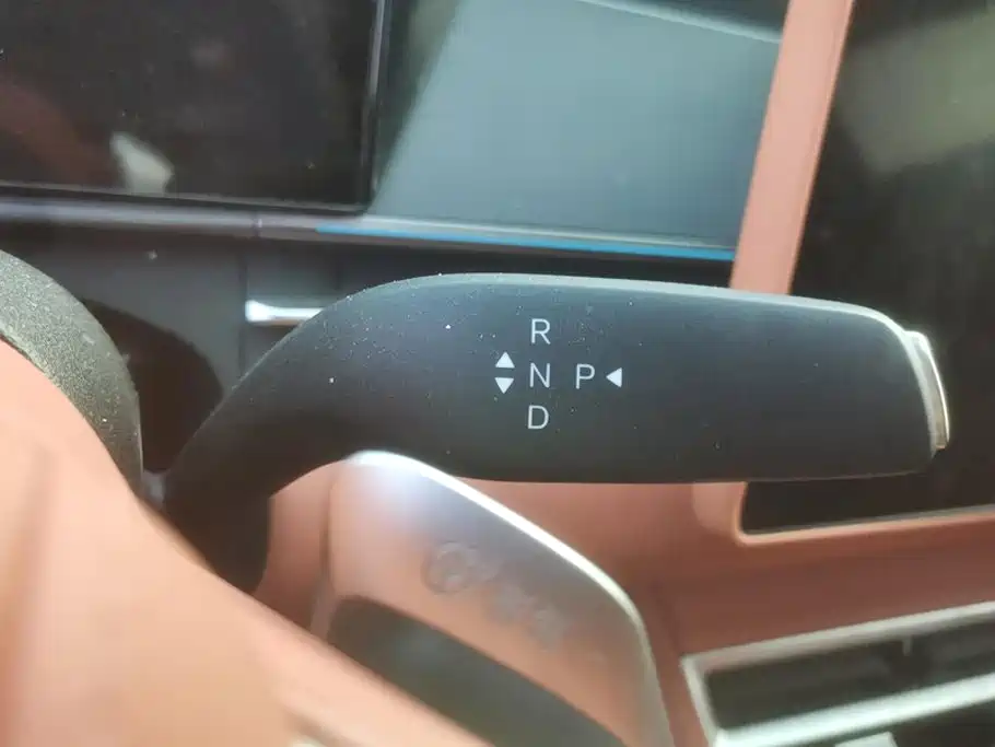 BYD Tang L — миниатюра 16