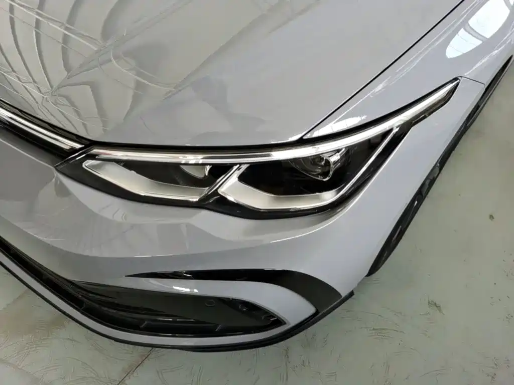Volkswagen Golf — миниатюра 24