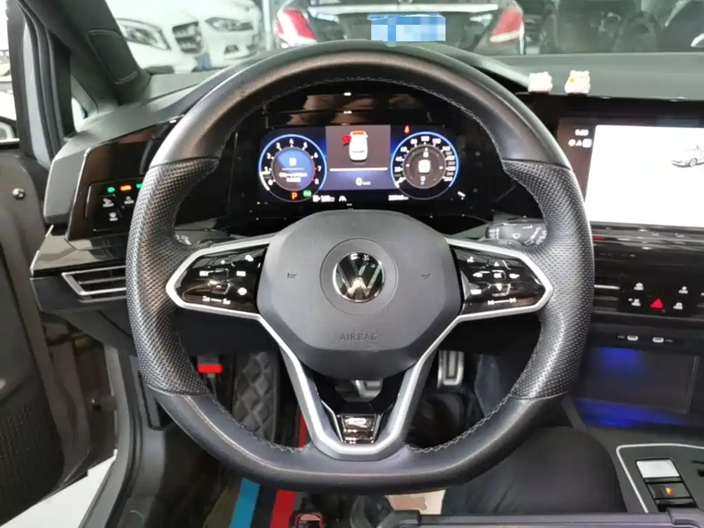 Volkswagen Golf — миниатюра 11