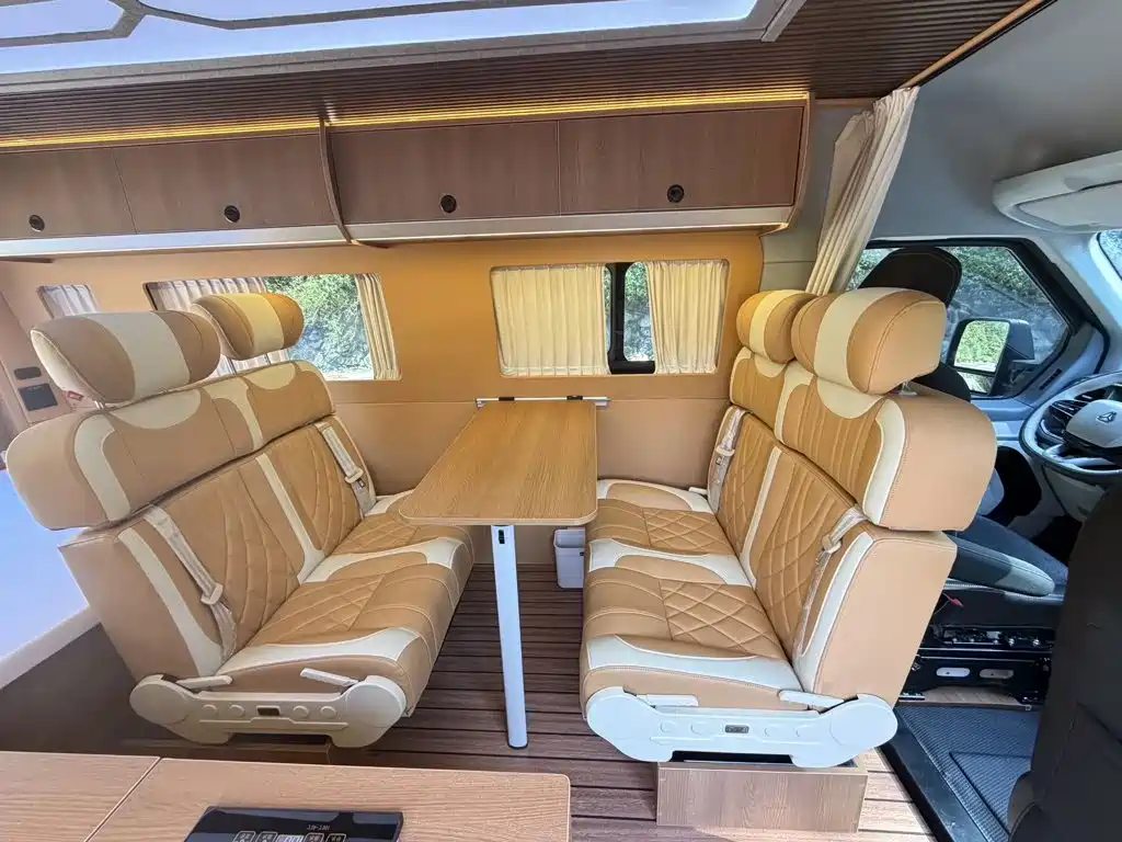 Sinotruk Vangard V — миниатюра 5