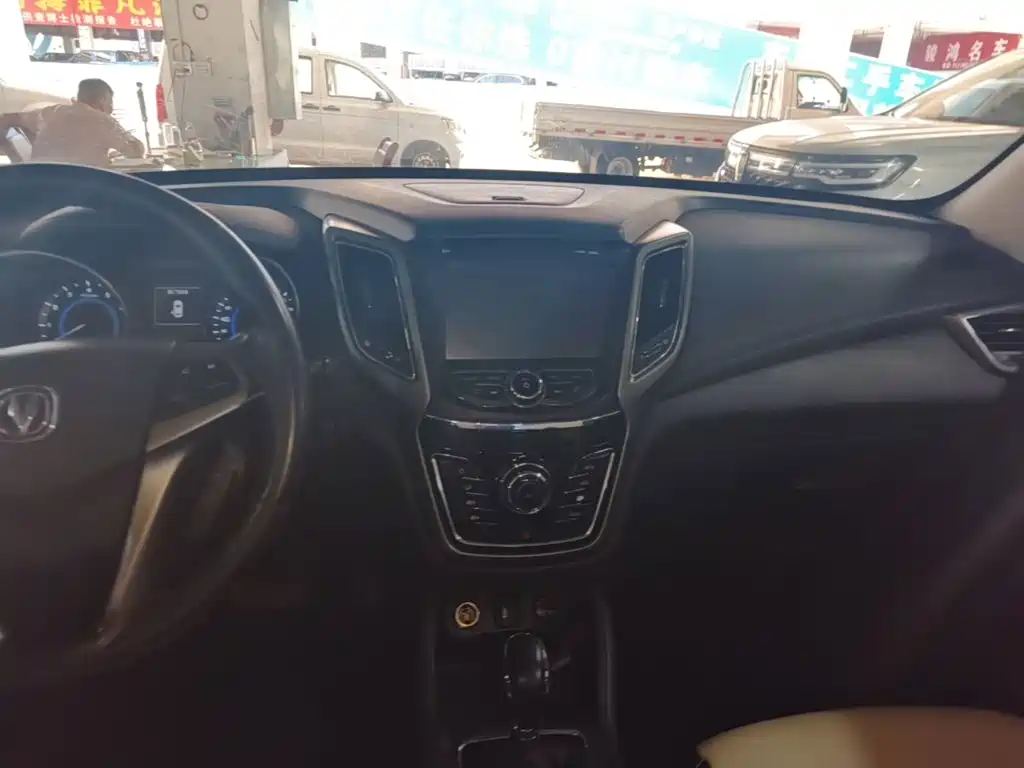 Changan CS35 — миниатюра 13