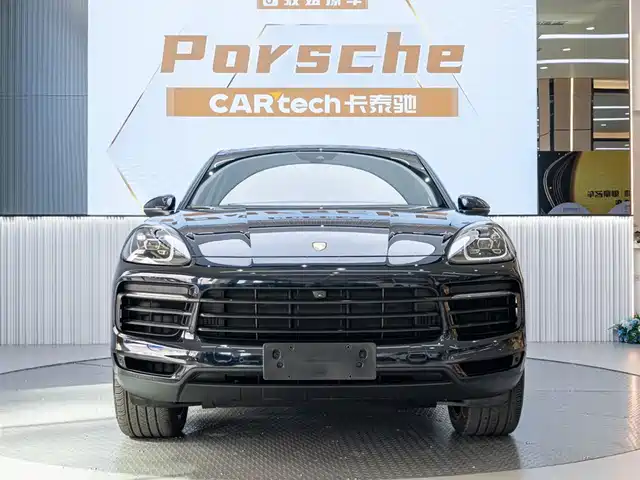 PORSCHE CAYENNE 2022