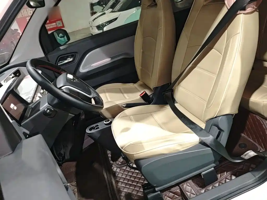 Wuling MINIEV — миниатюра 15