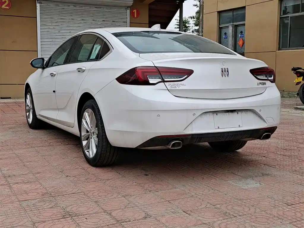 Buick Regal 2024 28T