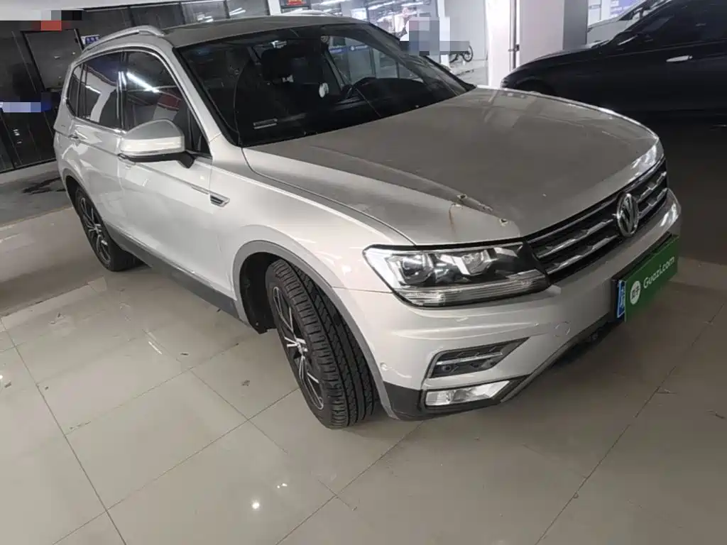Volkswagen Tiguan L — миниатюра 4