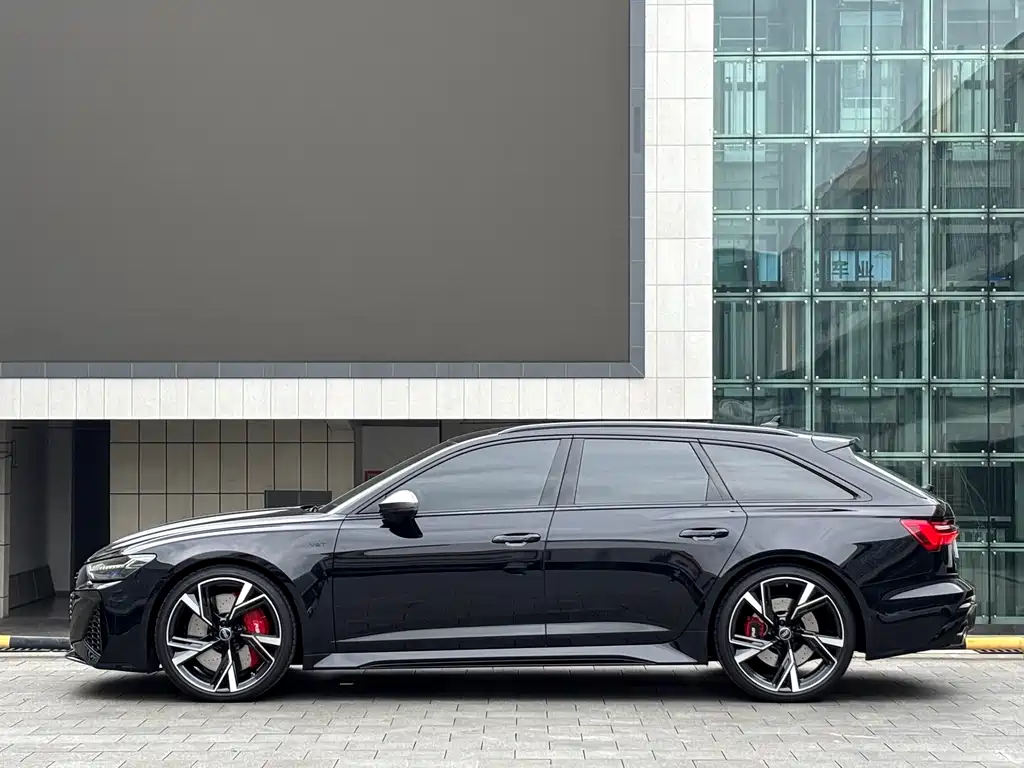 Audi RS 6 — миниатюра 4