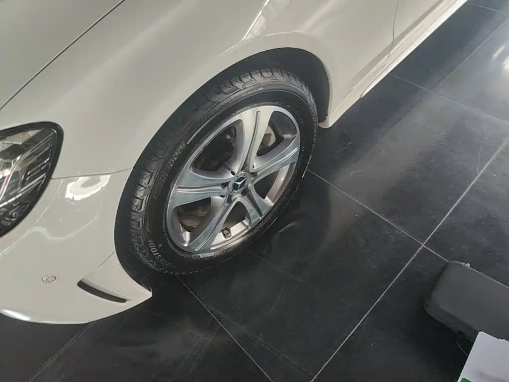 Mercedes-Benz C-Class — миниатюра 23