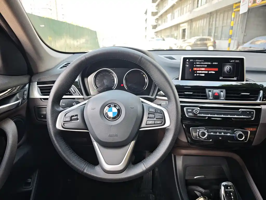 BMW X1 — миниатюра 4