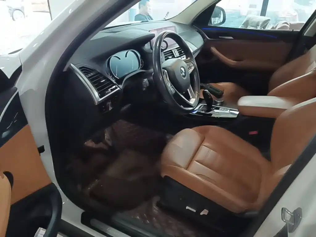 BMW X3 — миниатюра 16