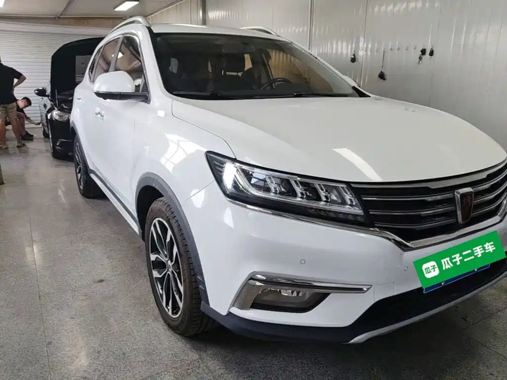 Roewe RX5 — миниатюра 4
