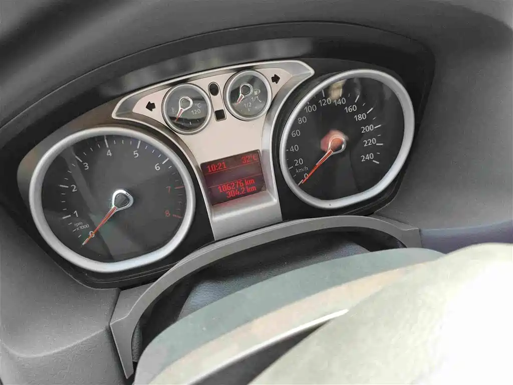 Ford Focus — миниатюра 9