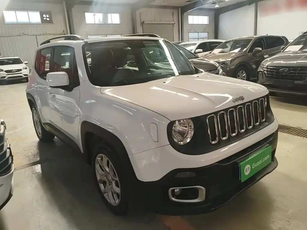 Jeep Renegade — миниатюра 4