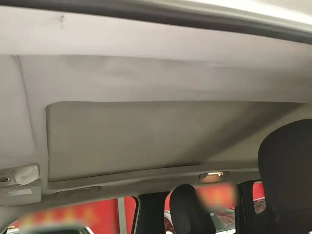 Jeep Renegade — миниатюра 18