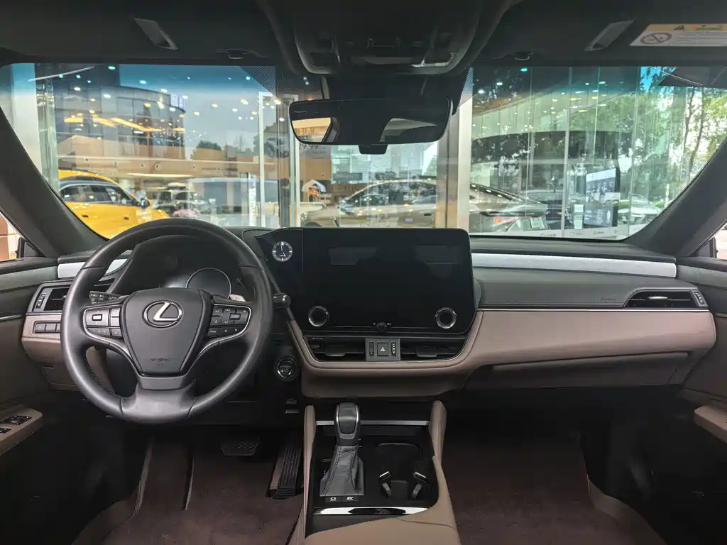 Lexus ES — миниатюра 3