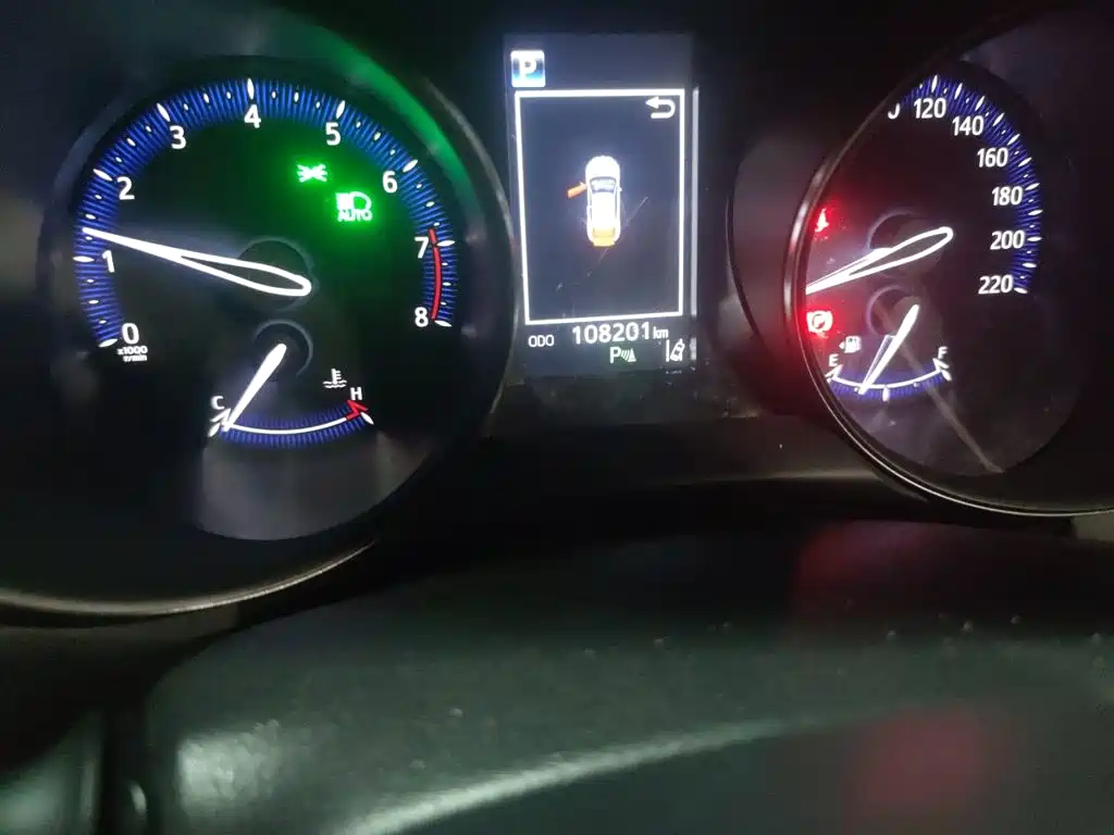 Toyota C-HR — миниатюра 13