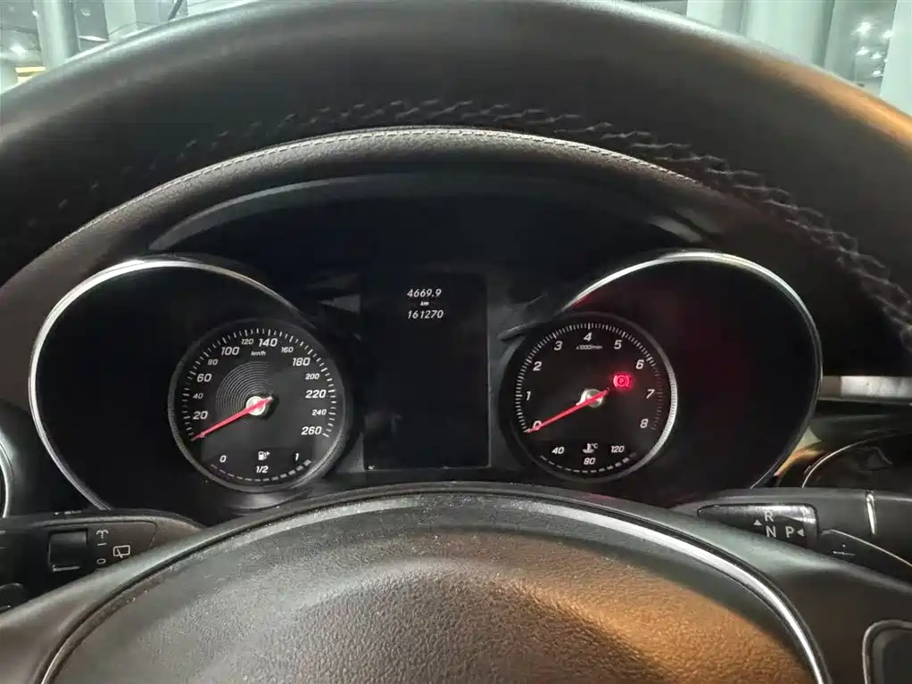 Mercedes-Benz GLC — миниатюра 11