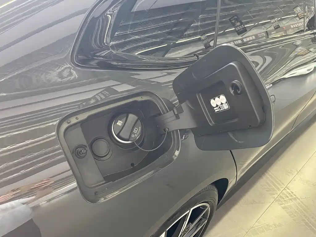 BMW 4 Series — миниатюра 11