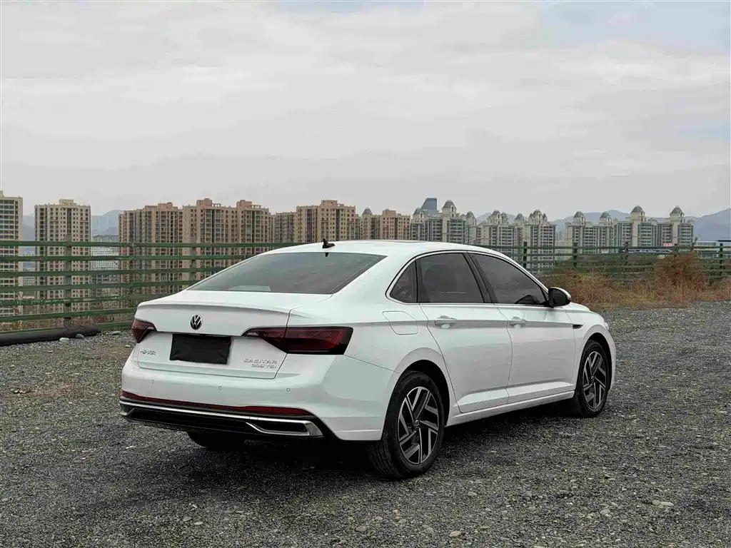 Volkswagen Sagitar — миниатюра 4