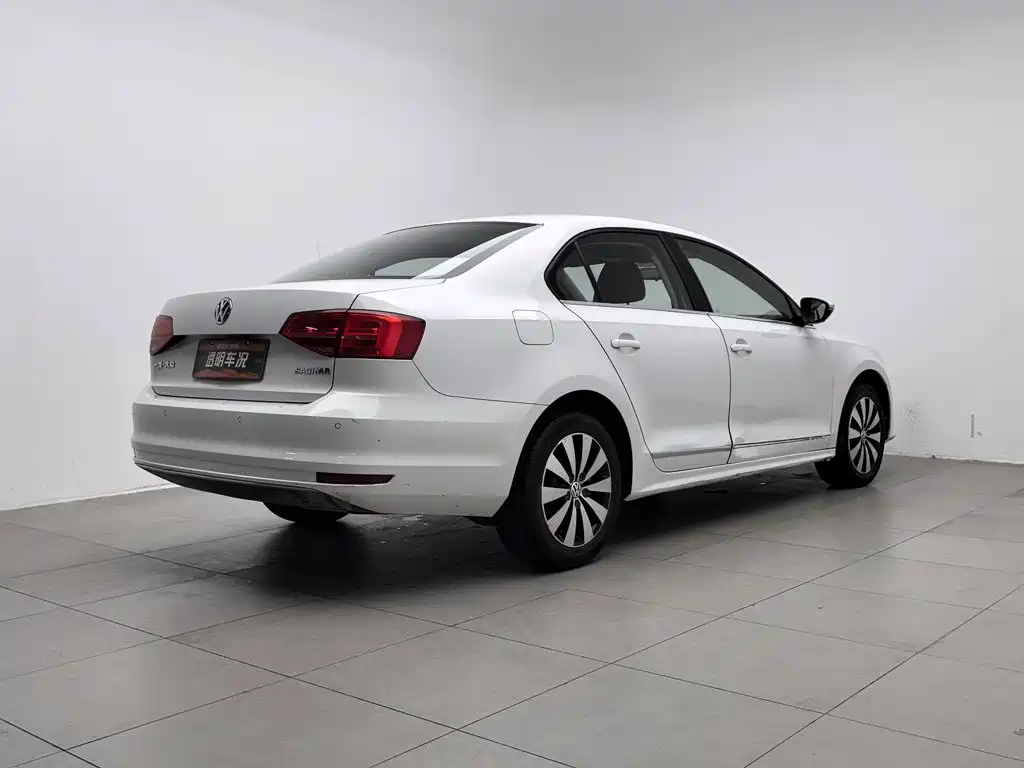 Volkswagen Sagitar — миниатюра 2