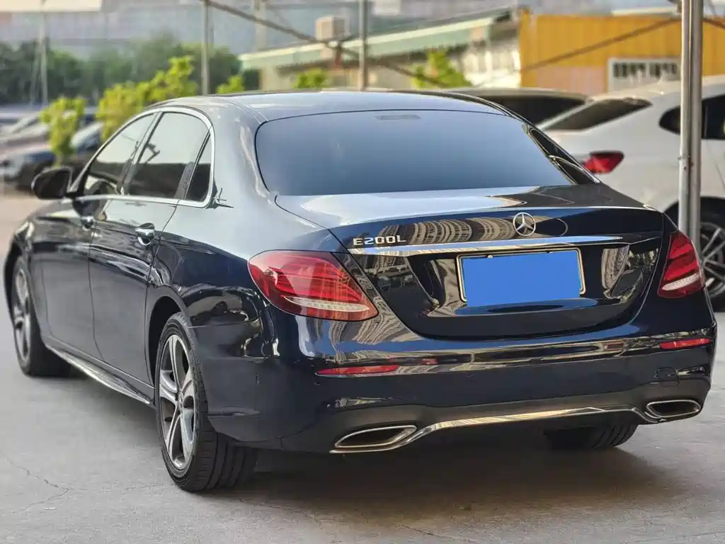 Mercedes-Benz E-Class E 2016 E 200 L Sport
