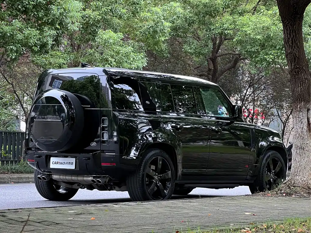 Land Rover Defender — миниатюра 22
