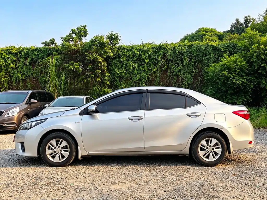 Toyota Corolla — миниатюра 4