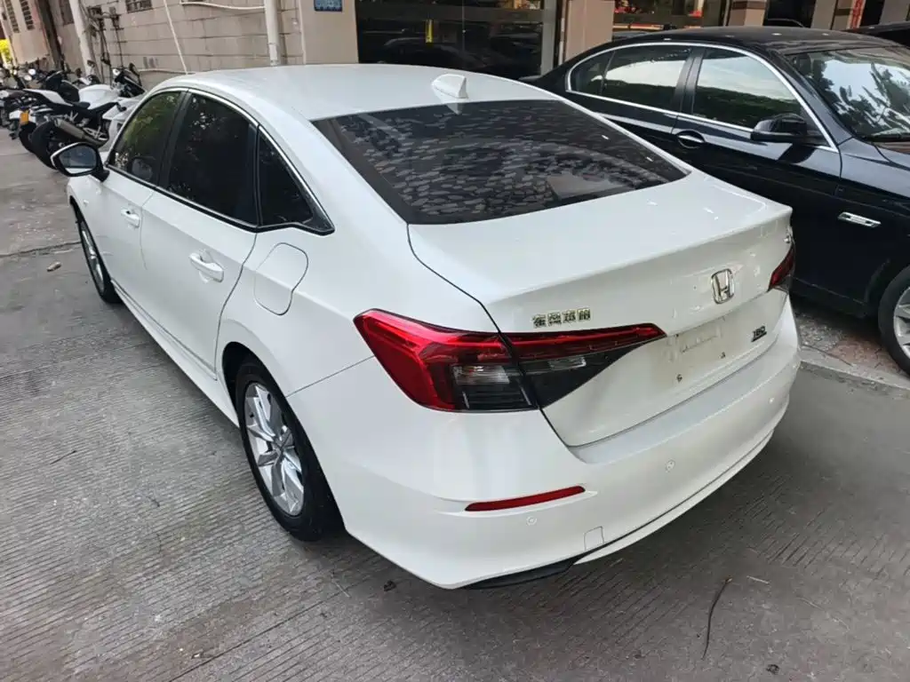 Honda Civic — миниатюра 5