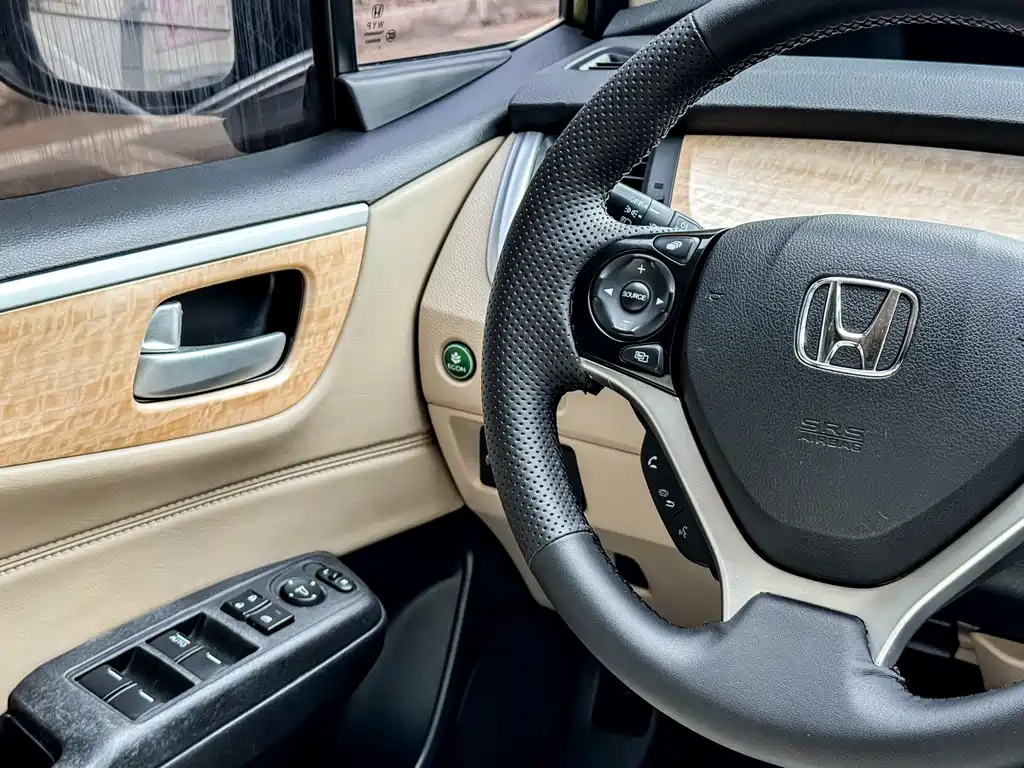 Honda Jade — миниатюра 7