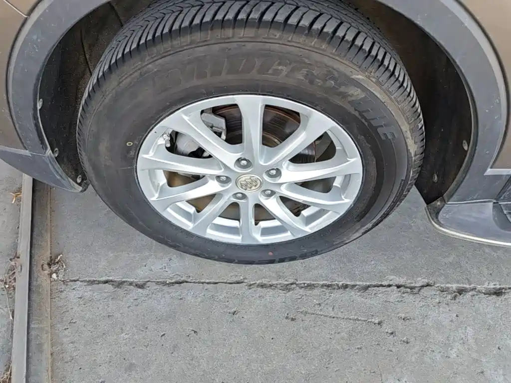 Buick Envision Plus — миниатюра 23