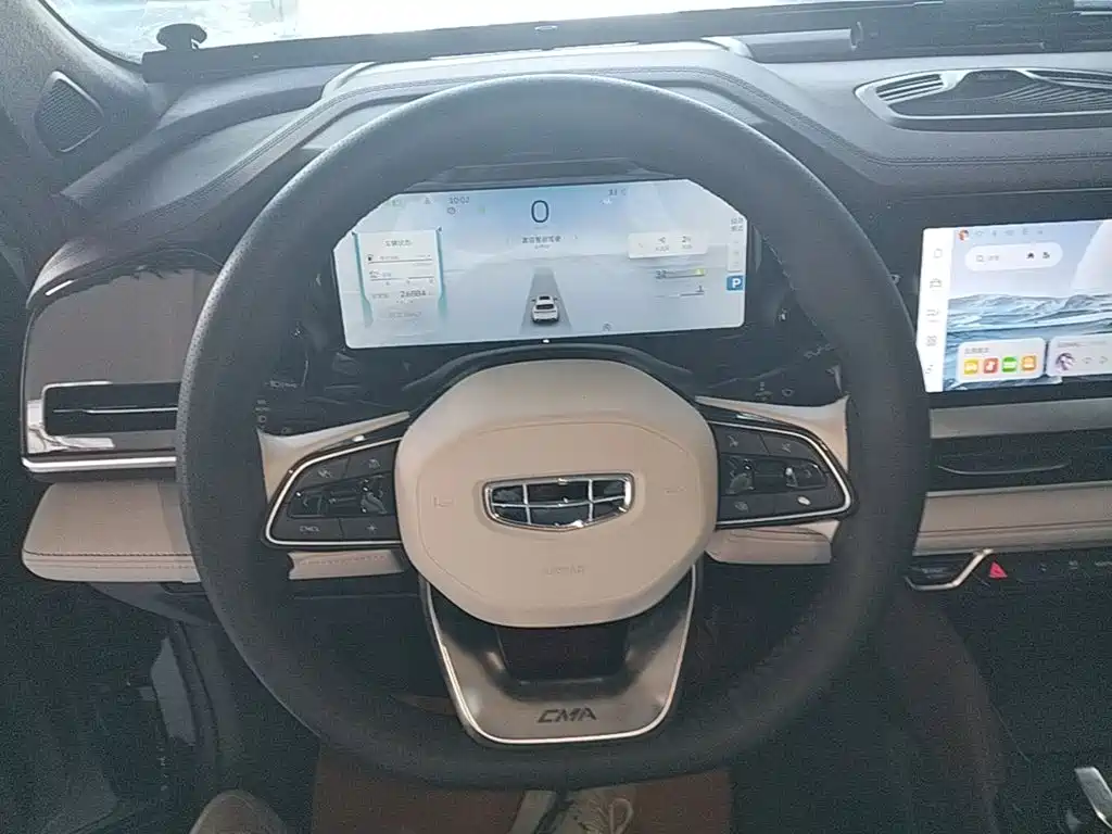 Geely Xingyue L — миниатюра 11