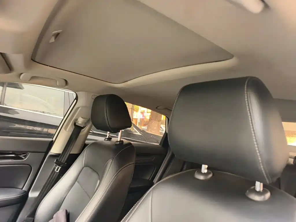 Honda Civic — миниатюра 18